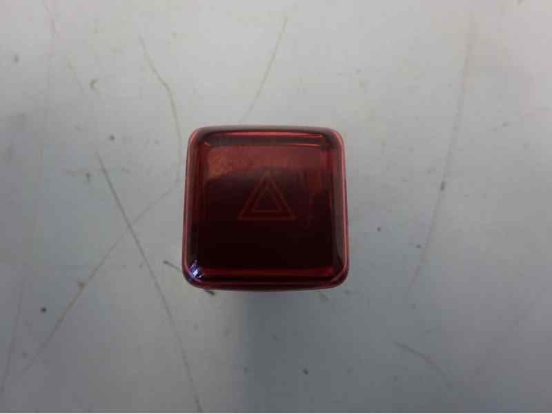 Recambio de warning para citroen c3 picasso live edition referencia OEM IAM 96628855JK  