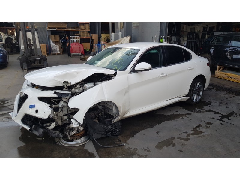 alfa romeo giulia (952) del año 2016