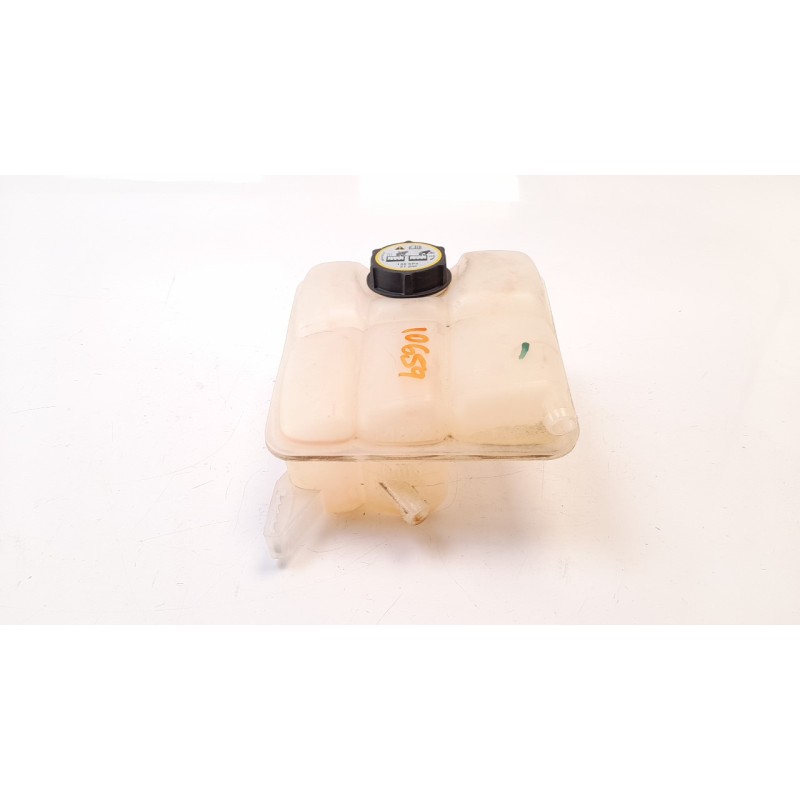 Recambio de deposito expansion para ford focus lim. 1.6 tdci cat referencia OEM IAM 8V618K218AE 487083 CZWFR007
