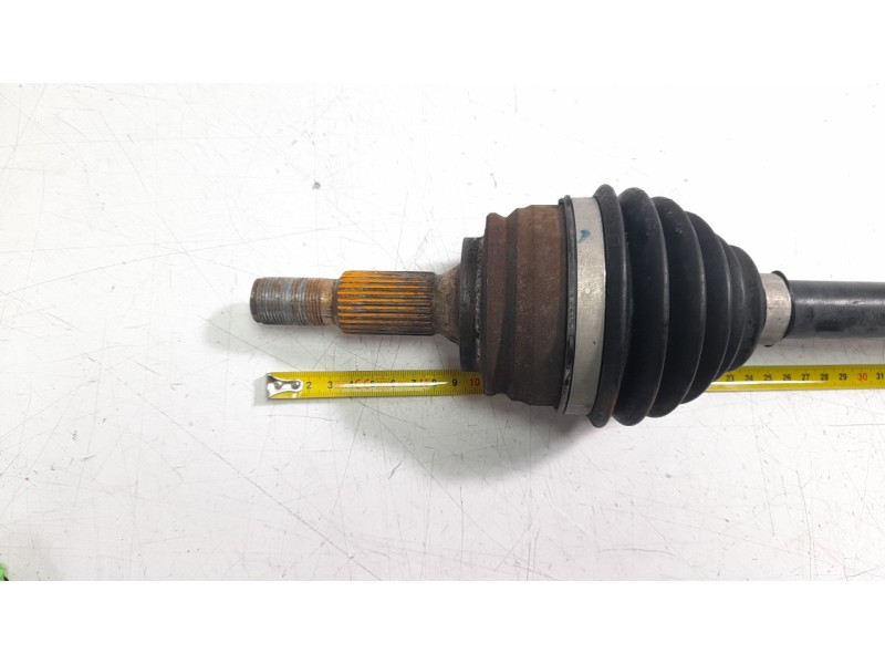 Recambio de transmision delantera izquierda para peugeot 3008 allure pack referencia OEM IAM 9677915180 C1718 