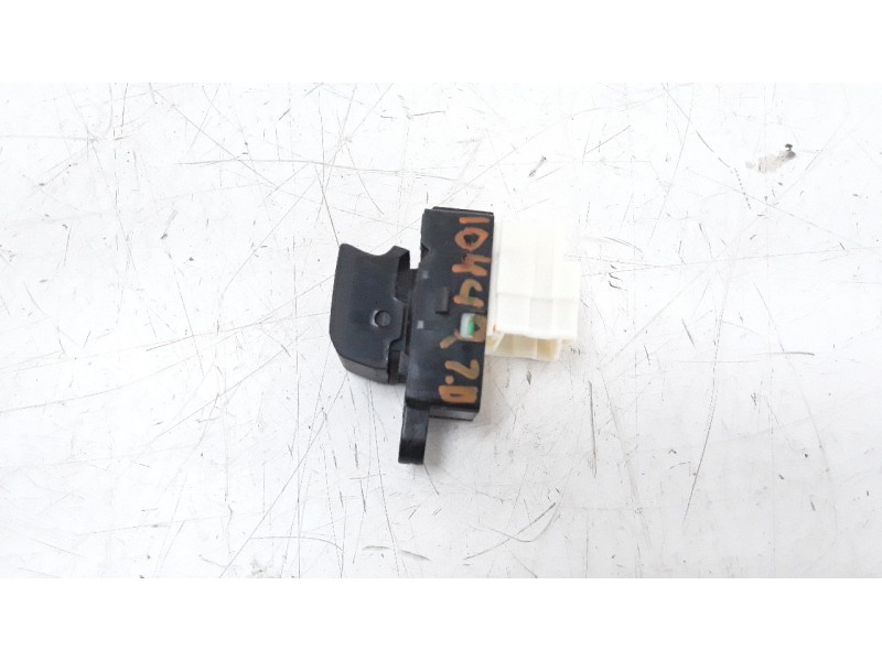 Recambio de mando elevalunas trasero derecho para suzuki vitara 1.6 ddis turbodiesel cat referencia OEM IAM 3799568L00000  