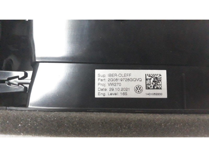 Recambio de rejilla aireadora para volkswagen polo 1.0 tsi referencia OEM IAM 2G819728G  
