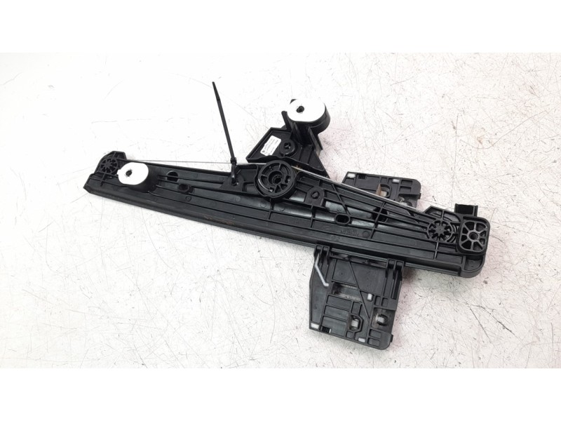 Recambio de elevalunas trasero derecho para peugeot 208 (p2) allure referencia OEM IAM 9829045580  