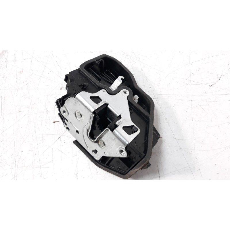 Recambio de cerradura puerta trasera derecha para bmw serie 3 gran turismo (f34) 2.0 turbodiesel referencia OEM IAM 51227229460 