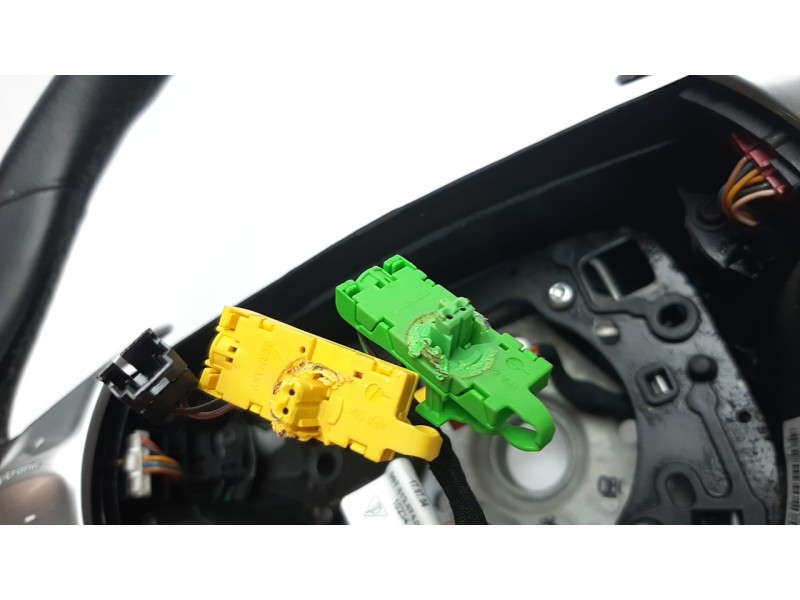 Recambio de volante para porsche 911 (typ 997) carrera s coupe referencia OEM IAM 99734780450FOA  