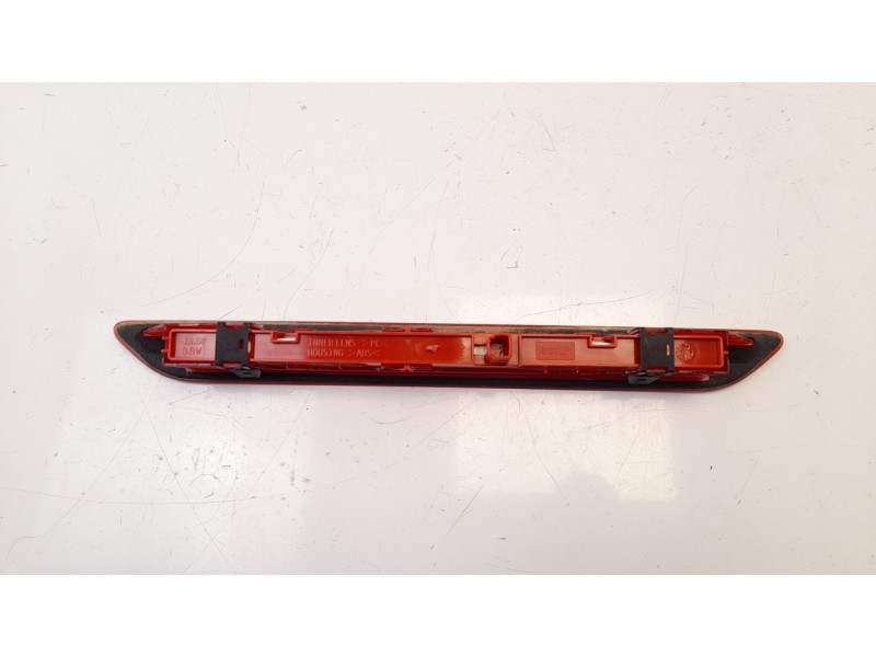 Recambio de luz central de freno para ford focus lim. 1.6 tdci cat referencia OEM IAM BM5113A601AD  