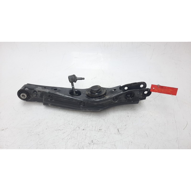 Recambio de brazo suspension inferior trasero izquierdo para hyundai tucson 1.7 crdi cat referencia OEM IAM 55210D3050  