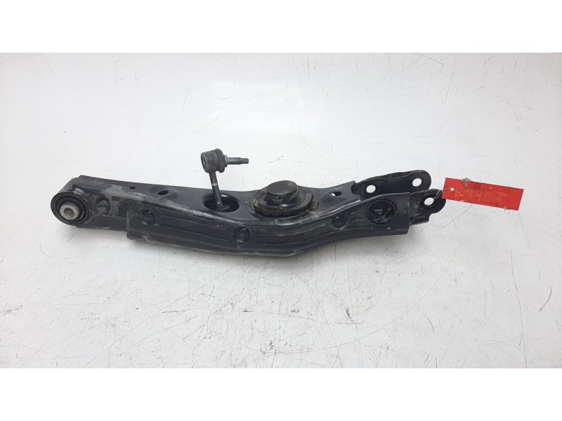 Recambio de brazo suspension inferior trasero izquierdo para hyundai tucson 1.7 crdi cat referencia OEM IAM 55210D3050  