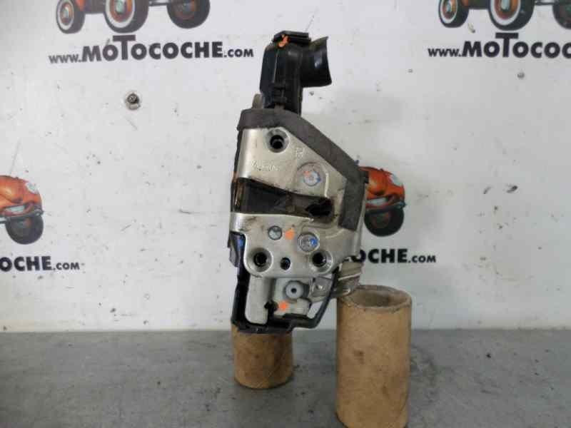 Recambio de cerradura puerta delantera derecha para toyota hilux (kun) 2.5 turbodiesel referencia OEM IAM   