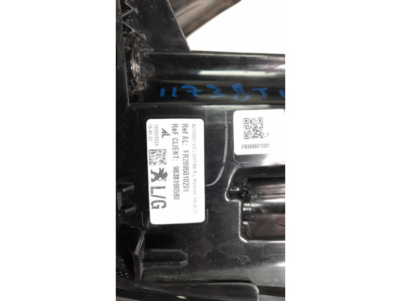 Recambio de piloto trasero izquierdo para peugeot 2008 (p1) allure pack referencia OEM IAM 9838190580  