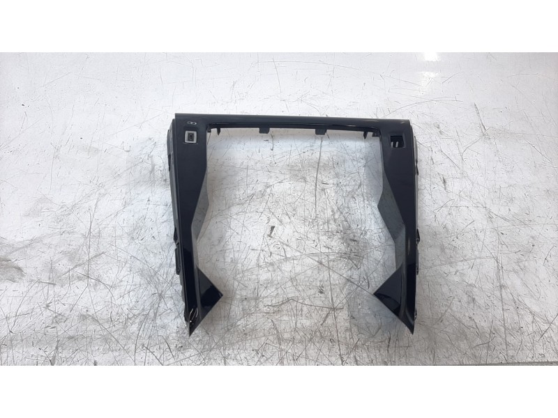 Recambio de moldura para peugeot 208 (p2) allure referencia OEM IAM 9828368780  