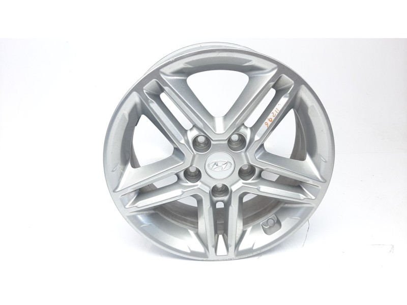 Recambio de llanta para hyundai kona 1.0 tgdi cat referencia OEM IAM 52910J9100 16PULGADAS 