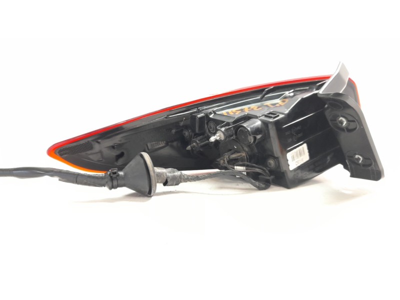 Recambio de piloto trasero derecho para hyundai kona 1.0 tgdi cat referencia OEM IAM 92402J9500  