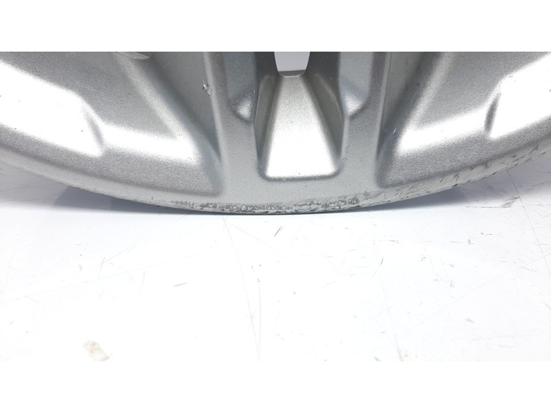 Recambio de llanta para hyundai kona 1.0 tgdi cat referencia OEM IAM 52910J9100 16PULGADAS 