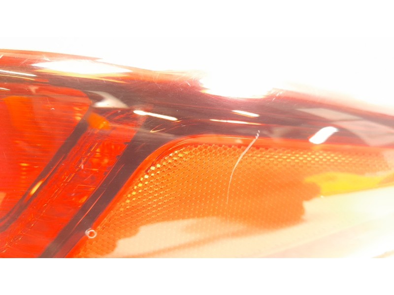 Recambio de piloto trasero derecho para hyundai kona 1.0 tgdi cat referencia OEM IAM 92402J9500  