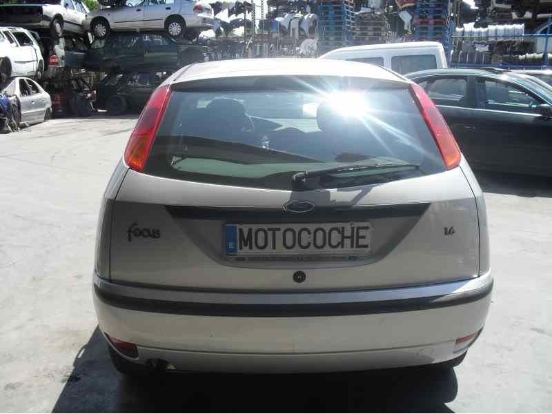 ford focus berlina (cak) del año 2003