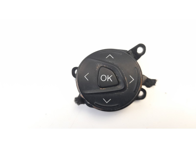 Recambio de mando volante para ford focus lim. 1.6 tdci cat referencia OEM IAM AM5T14K147AA  