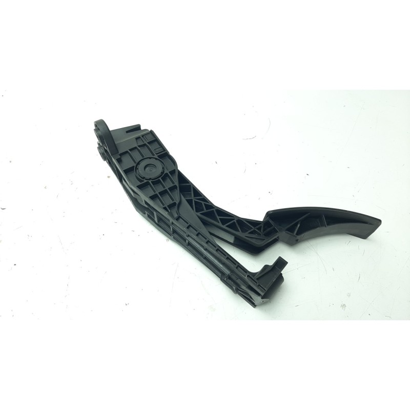 Recambio de potenciometro pedal para mercedes-benz clase r (w251) r 300 cdi blueefficiency (251.021) referencia OEM IAM A1643000