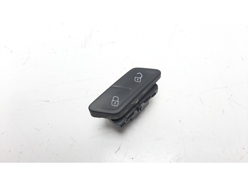 Recambio de interruptor para volkswagen golf vii lim. 1.6 tdi dpf referencia OEM IAM 5G0962125A  