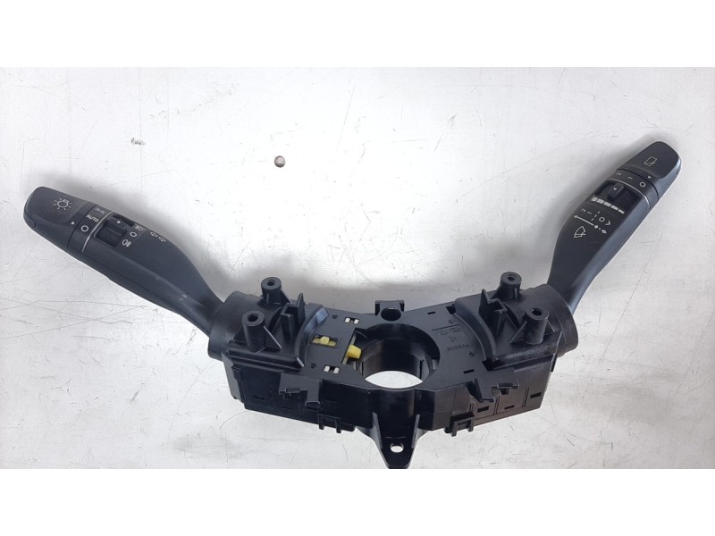 Recambio de mando multifuncion para hyundai kona 1.0 tgdi cat referencia OEM IAM 93404J9850  