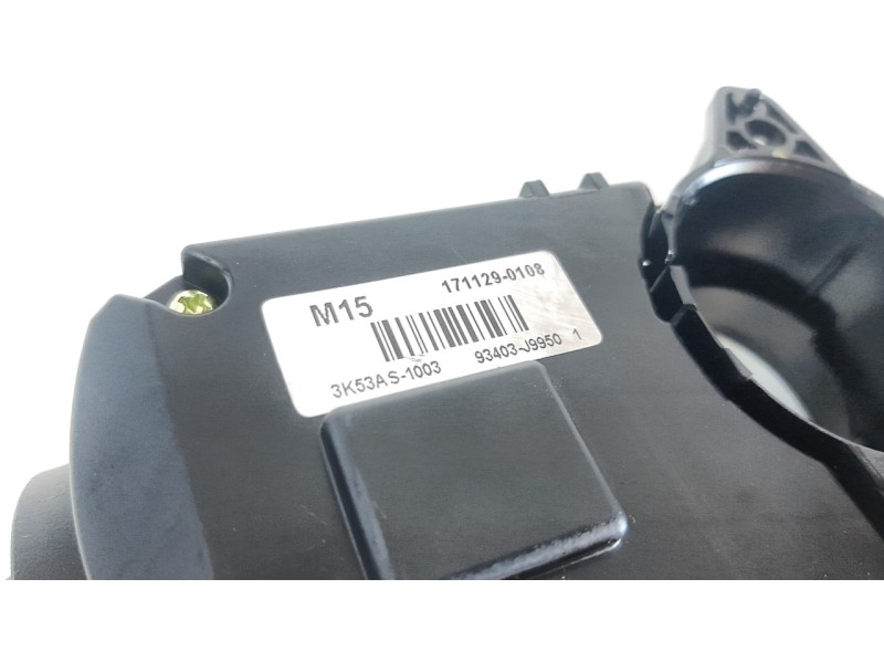 Recambio de mando multifuncion para hyundai kona 1.0 tgdi cat referencia OEM IAM 93404J9850  