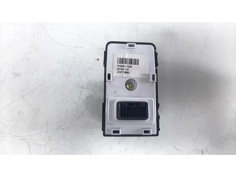 Recambio de mando retrovisor para hyundai kona 1.0 tgdi cat referencia OEM IAM 3K548A1000  