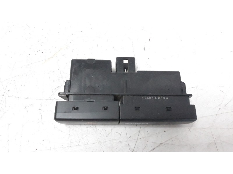 Recambio de warning para suzuki vitara 1.6 ddis turbodiesel cat referencia OEM IAM 3743054P105PK  