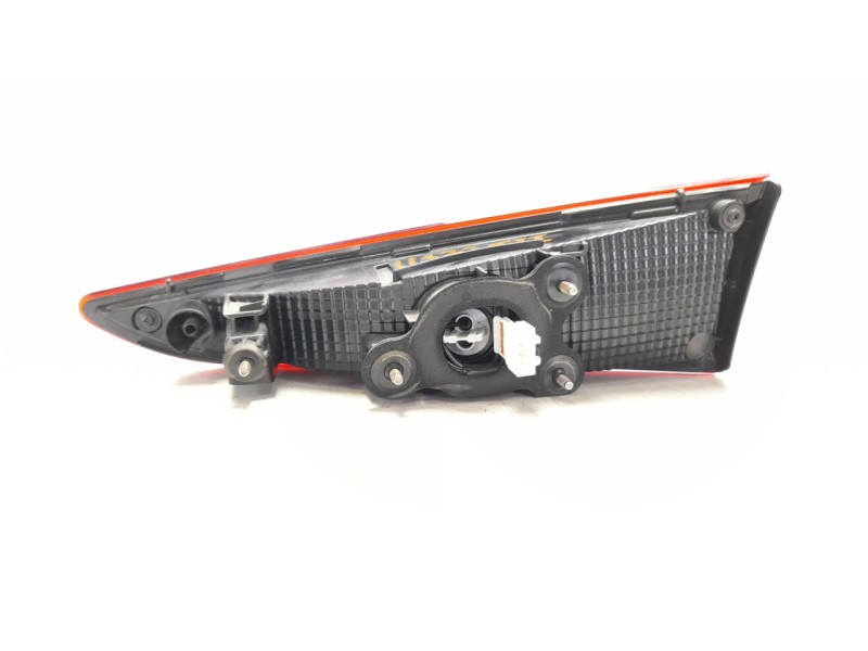 Recambio de piloto trasero izquierdo interior para hyundai kona 1.0 tgdi cat referencia OEM IAM 92403J9000  