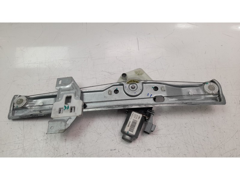 Recambio de elevalunas delantero derecho para ford ka+ 1.2 ti-vct cat referencia OEM IAM E3B5A23200DE  