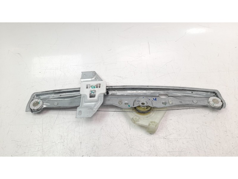 Recambio de elevalunas delantero izquierdo para ford ka+ 1.2 ti-vct cat referencia OEM IAM E3B5A23201DE  