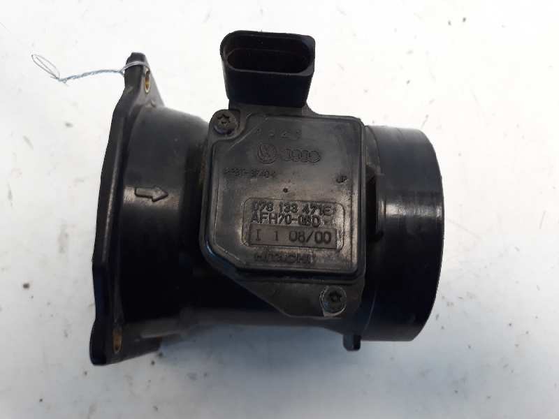 Recambio de caudalimetro para audi a6 avant (4b5) 2.4 (121kw) referencia OEM IAM 078133471E  
