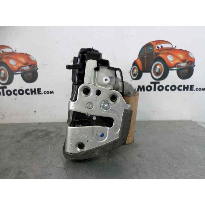 Recambio de cerradura puerta trasera izquierda para toyota avensis (t27) 2.0 d-4d cat referencia OEM IAM   