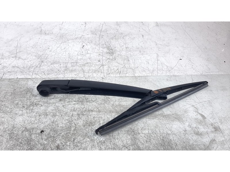 Recambio de brazo limpia trasero para peugeot 208 (p2) allure referencia OEM IAM 6429HE  