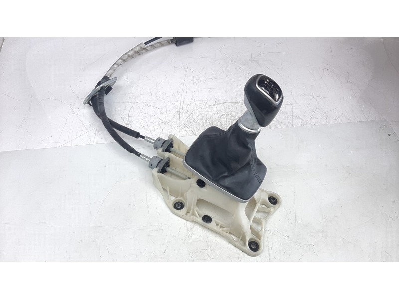 Recambio de palanca cambio para hyundai kona 1.0 tgdi cat referencia OEM IAM 43700J9110  