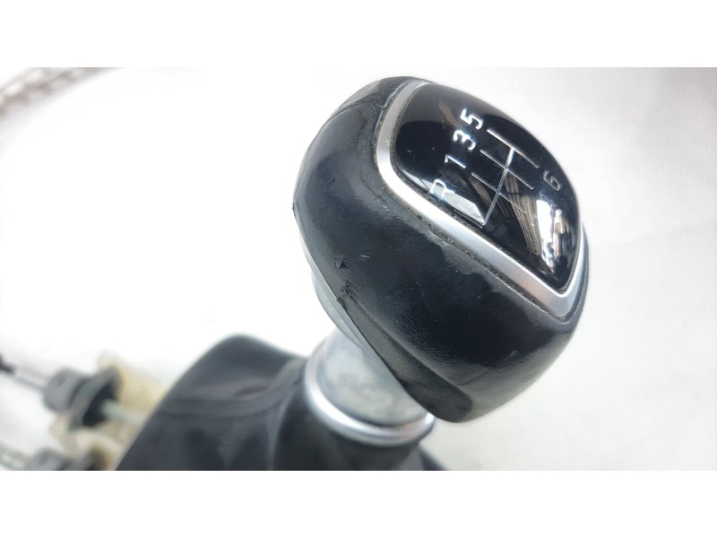 Recambio de palanca cambio para hyundai kona 1.0 tgdi cat referencia OEM IAM 43700J9110  