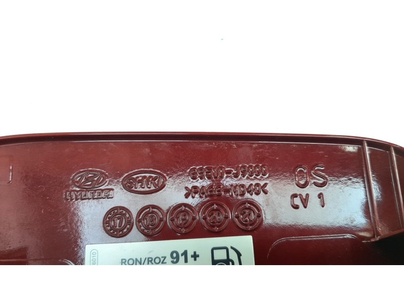 Recambio de tapa exterior combustible para hyundai kona 1.0 tgdi cat referencia OEM IAM 69510J9000  