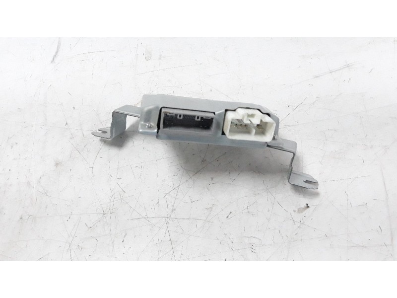 Recambio de modulo electronico para suzuki vitara 1.6 ddis turbodiesel cat referencia OEM IAM 3368055P01 YH00810 