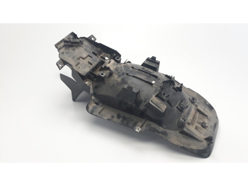 Recambio de guardabarros trasero para bmw r 1200 rt r 1200 rt referencia OEM IAM 46638561579  