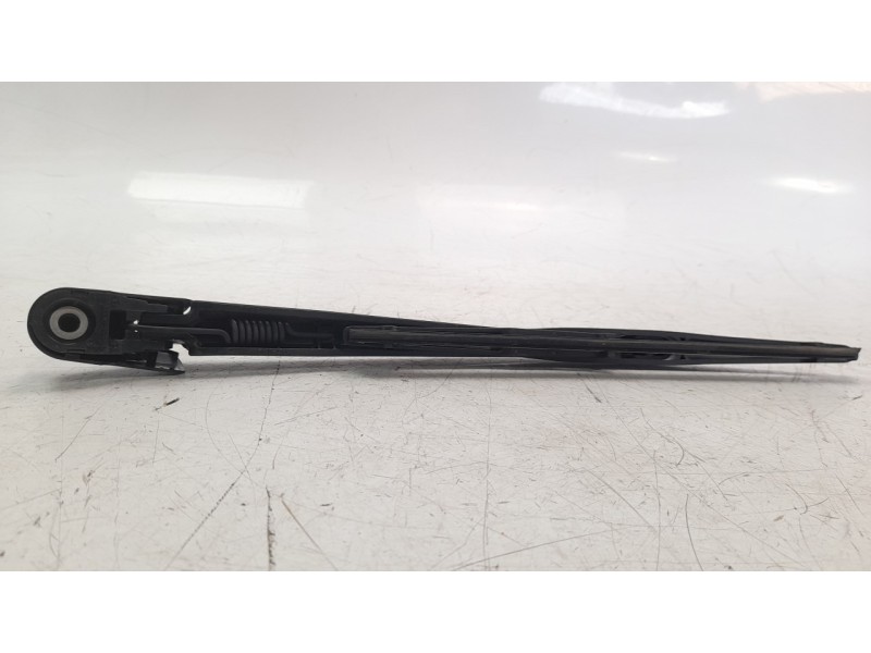 Recambio de brazo limpia trasero para suzuki vitara 1.4 16v boosterjet cat referencia OEM IAM 3882154G10000  