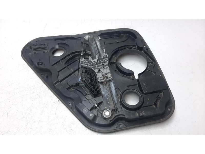 Recambio de elevalunas trasero derecho para hyundai tucson 1.7 crdi cat referencia OEM IAM 83481D7600  