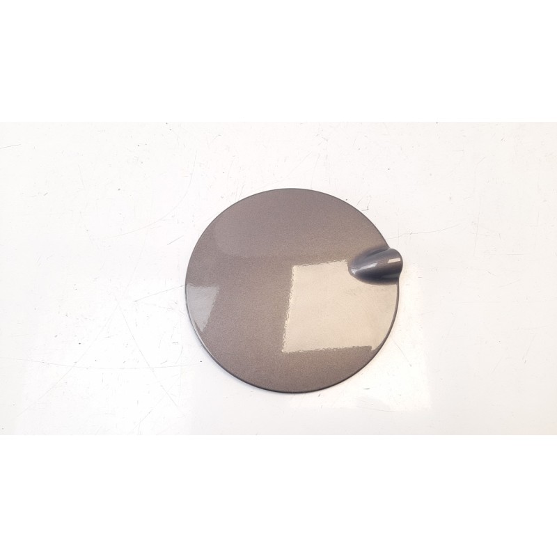 Recambio de tapa exterior combustible para ford focus lim. 1.6 tdci cat referencia OEM IAM BM51N405A02AA  