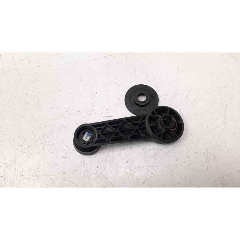 Recambio de mando elevalunas trasero izquierdo para ford ka+ 1.2 ti-vct cat referencia OEM IAM 97KGA23342AB  