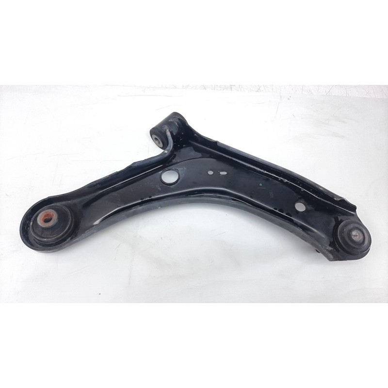 Recambio de brazo suspension inferior delantero izquierdo para suzuki vitara 1.4 16v boosterjet cat referencia OEM IAM 4520261M0