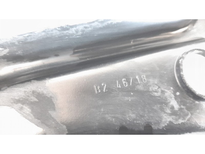 Recambio de brazo suspension inferior delantero izquierdo para suzuki vitara 1.4 16v boosterjet cat referencia OEM IAM 4520261M0