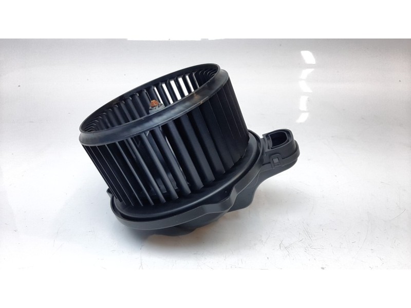 Recambio de ventilador calefaccion para hyundai kona 1.0 tgdi cat referencia OEM IAM 97113H8000 F00S3B2570 