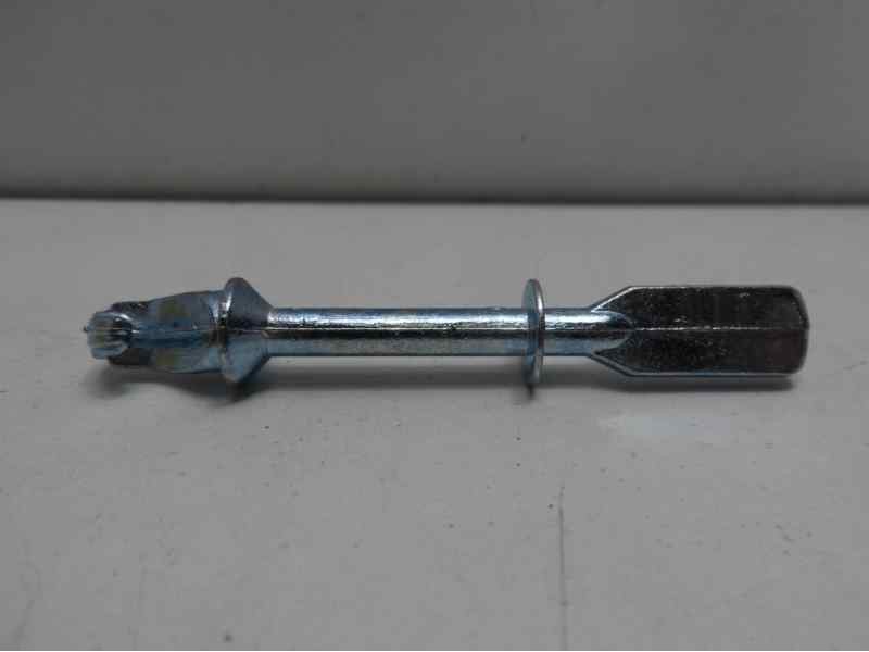 Recambio de bombin puerta delantera izquierda para volkswagen golf iii berlina (1h1) referencia OEM IAM 6K4837223 181427 