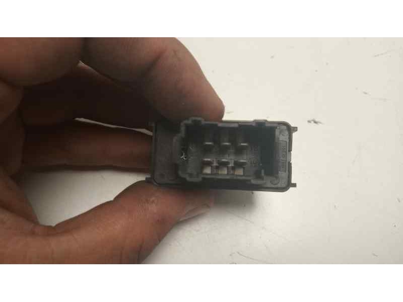 Recambio de mando elevalunas delantero derecho para citroen c3 tonic referencia OEM IAM 96657927ZD IAF530007 EWSPE044