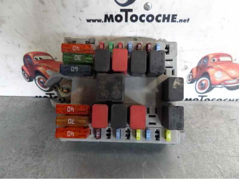 Recambio de caja reles / fusibles para fiat doblo cargo (223) 223zxg referencia OEM IAM 51756264  
