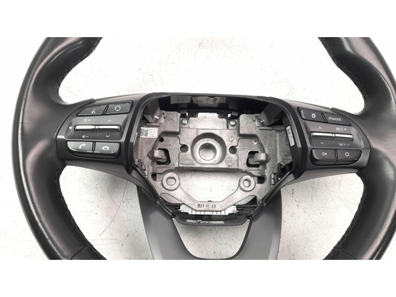Recambio de volante para hyundai kona 1.0 tgdi cat referencia OEM IAM 56130J9000  