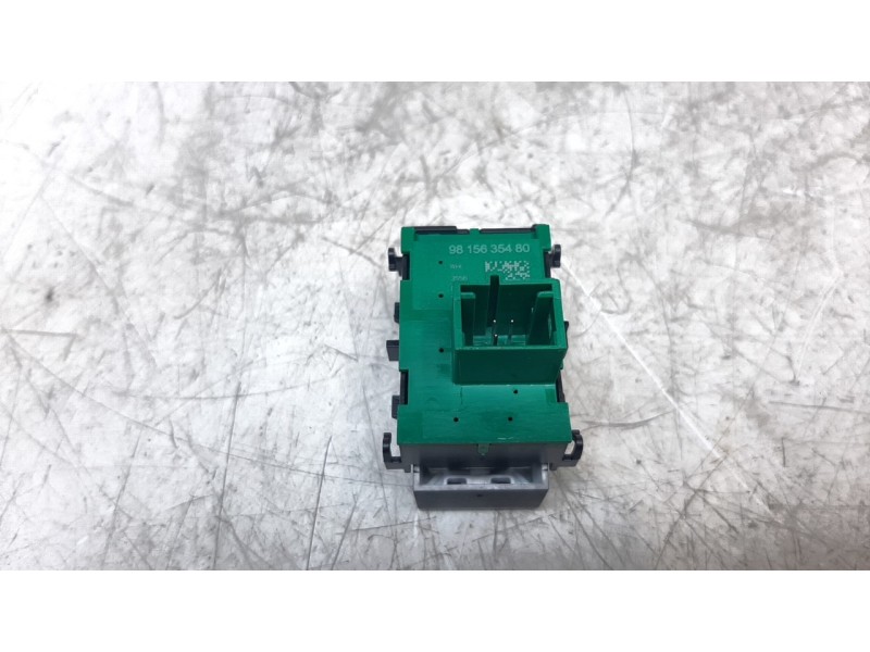 Recambio de mando limpia para peugeot 208 (p2) allure referencia OEM IAM 9815635480  